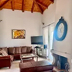 Daire Rustic Comfort By Goutos Luxury Living